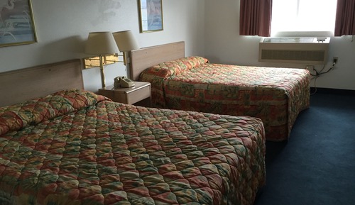 Double Room, 2 Queen Beds, Refrigerator & Microwave
