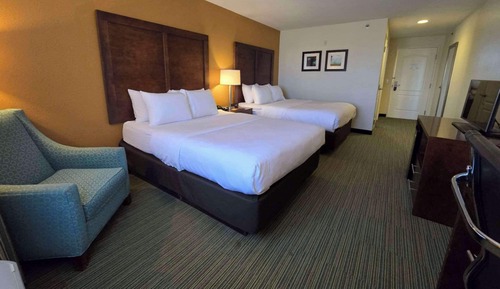 Room, 2 Queen Beds, Accessible, Non Smoking