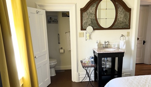 Superior Room, 1 King Bed