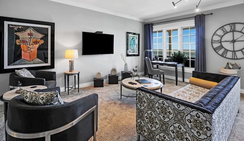 Master Suite, Lake View