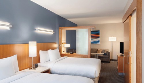 Suite, Multiple Beds, Accessible Bathtub