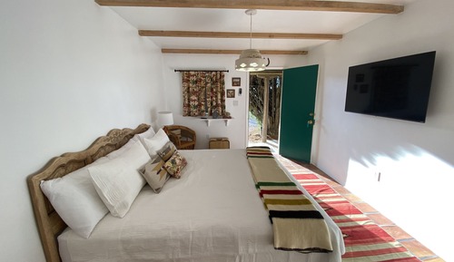 Traditional Room, 1 King Bed