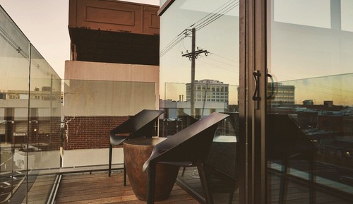 Room, 1 King Bed, Balcony