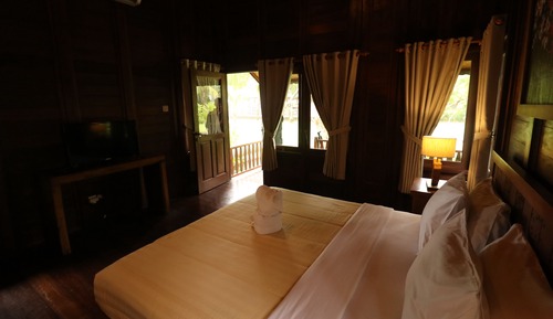 Double Bungalow, Garden View