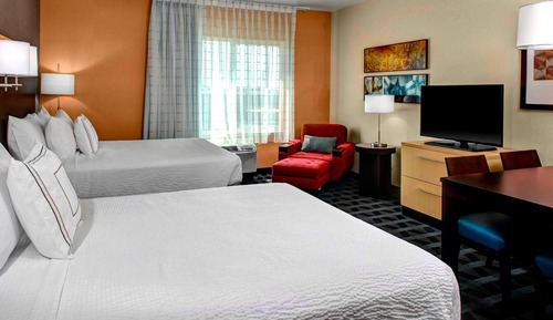 Studio, 2 Queen Beds (Hearing Accessible)