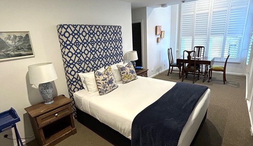 Superior Two Bedroom Apartment