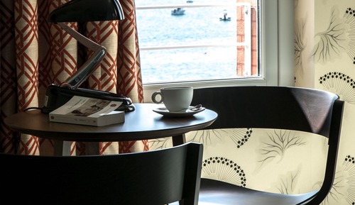 Luxury Suite, 1 King Bed, Sea View