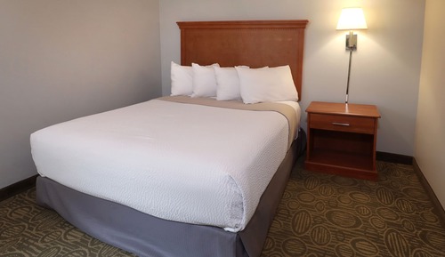 2 Bedroom Kitchen Suite (Unit G)