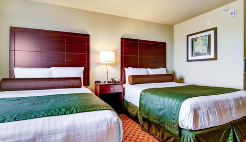 Room, 2 Queen Beds, Accessible Benched Tub, Non Smoking