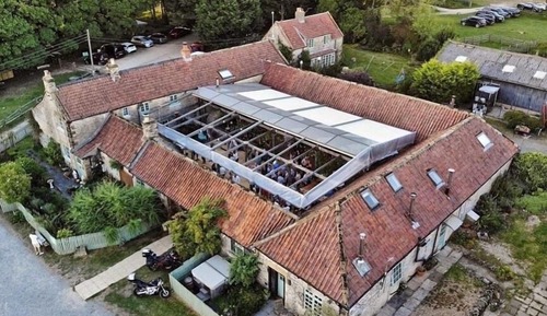 Chalet (High Paradise Farm)