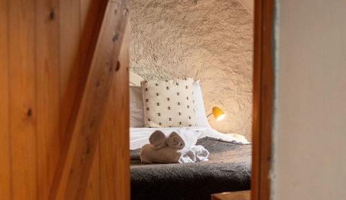 Standard Suite, Ensuite, Courtyard View (The Corn Room)