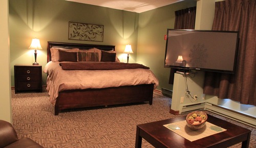 Executive Suite, 1 King Bed (Contemporary)