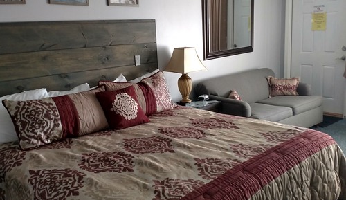 King Room 101 park view (Ground Floor)