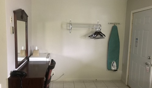 Standard Room, 1 King Bed, Smoking