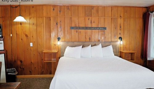 Standard Quadruple Room, Multiple Beds