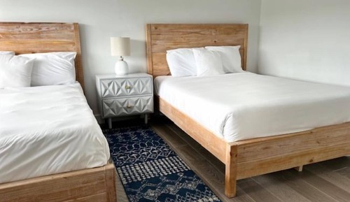 Basic Cabin, Multiple Beds, Non Smoking, Private Bathroom