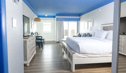 Dune View Condo (No elevator)