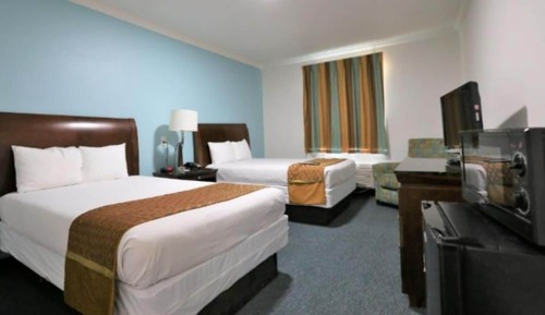 Room, 2 Queen Beds, Non Smoking