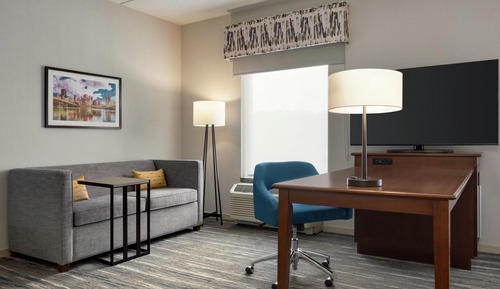 King, Studio, 1 King Bed, Non Smoking, Kitchenette