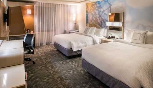 Suite, Multiple Beds