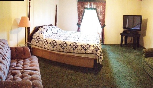 Standard Room, 1 King Bed