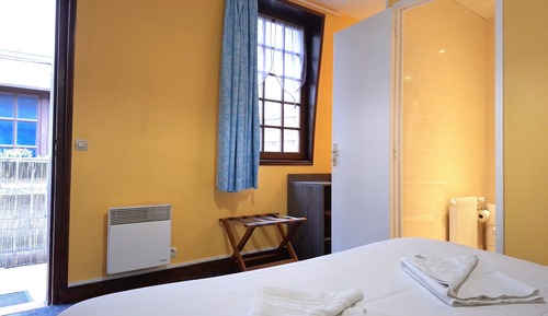 Economy Double Room, 1 Double Bed