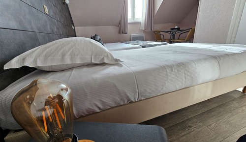 Triple Room, River View