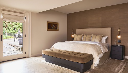 Junior Suite With Living & Dining Area