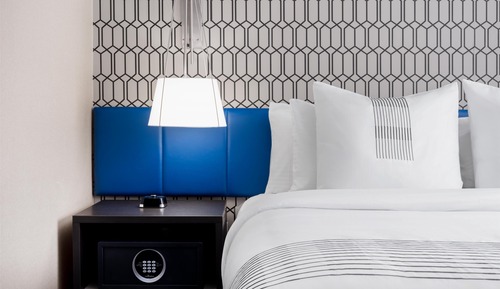 Standard Room, 1 King Bed, Accessible, Non Smoking