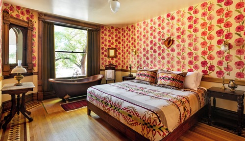 Classic Room