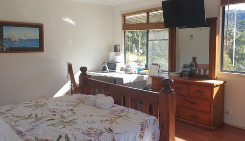 Deluxe Studio Suite, Valley View
