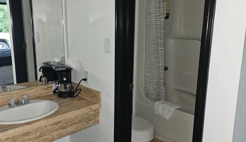 Deluxe Studio Suite