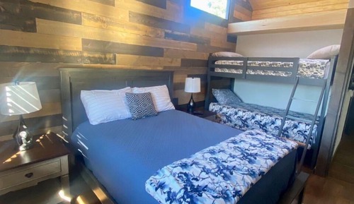 Deluxe Cabin, Garden View