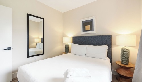 Adjacent Four Bed Four Bath - King Apartment | 2 units