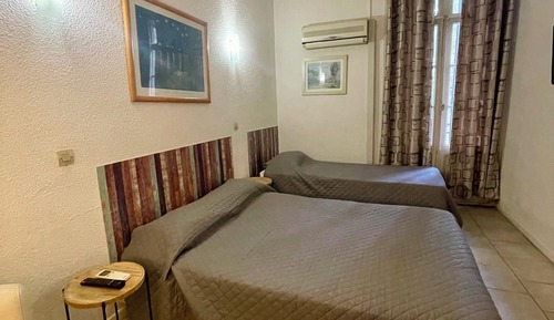 Basic Twin Room, Balcony