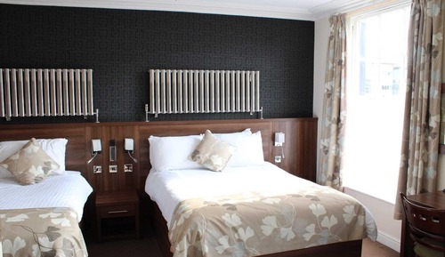 Deluxe Suite, Ensuite