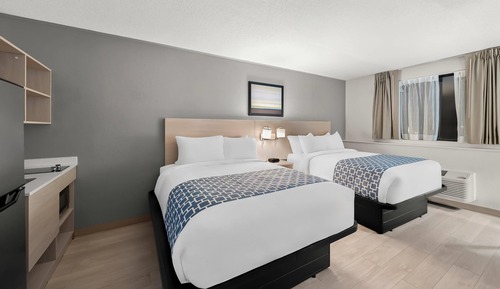 Suite, 2 Double Beds, Non Smoking
