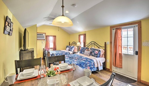 Family Room, 3 Bedrooms (Suite with Kitchenette)