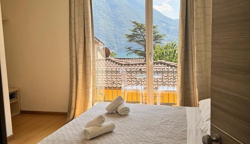 Superior Double Room, Balcony, Courtyard View