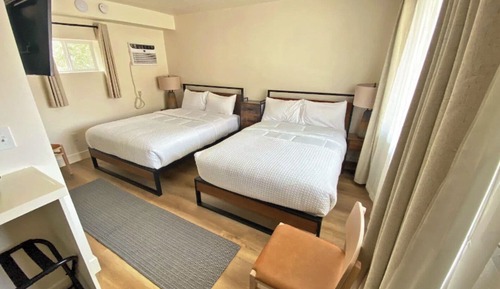 Double Room, Private Bathroom