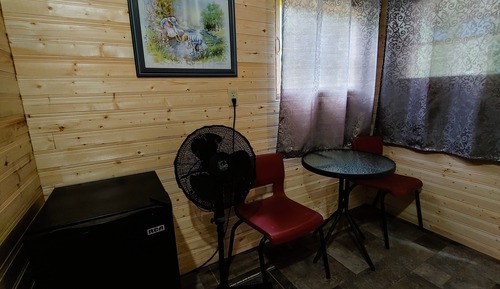 Cabin, 1 Double Bed, Shared Bathroom