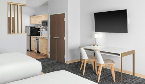 Studio, 2 Queen Beds (Mobility Accessible, Tub)