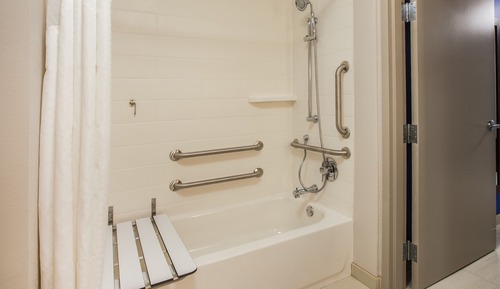 Standard Room, 2 Queen Beds, Accessible Bathtub (Communications, Mobility)