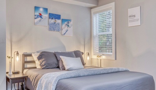 Deluxe Apartment, 1 Queen Bed with Sofa bed