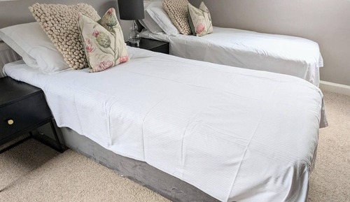 Family Room, 2 Bedrooms