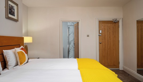 Room, Non Smoking, Private Bathroom