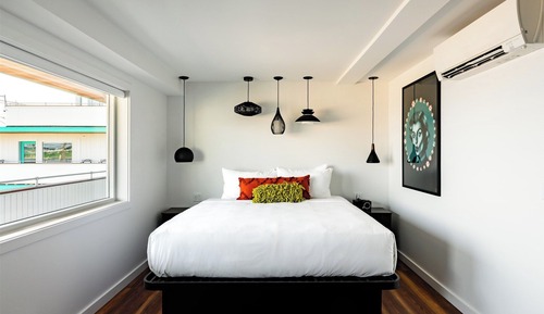 Ocean Facing King, Second Floor