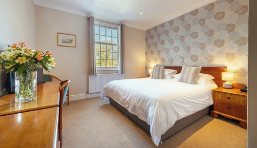 Classic Double or Twin Room