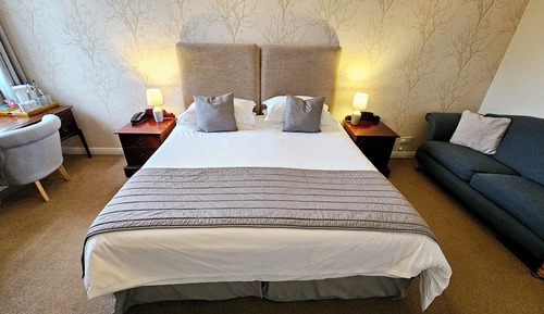Comfort Double or Twin Room