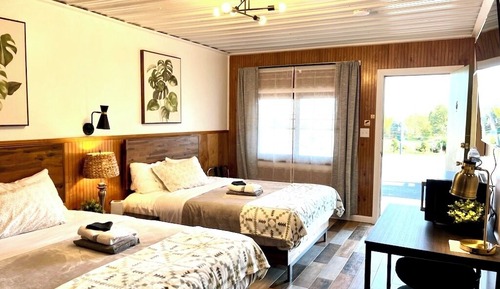 Comfort Room, 2 Double Beds